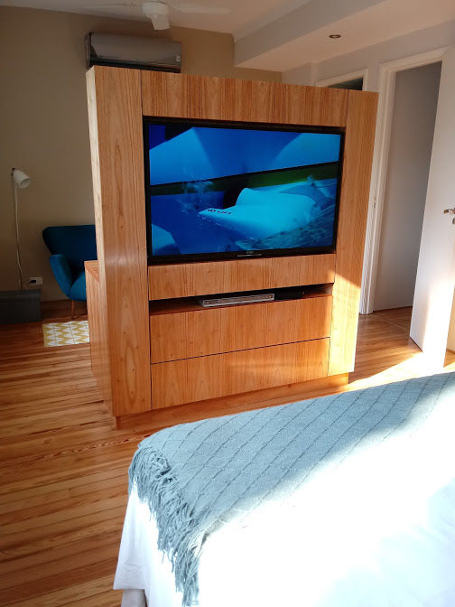 Mueble Divisor TV-Escritorio
