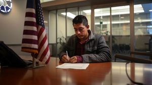 ¿La apariencia importa al solicitar una visa de turista para los Estados Unidos?