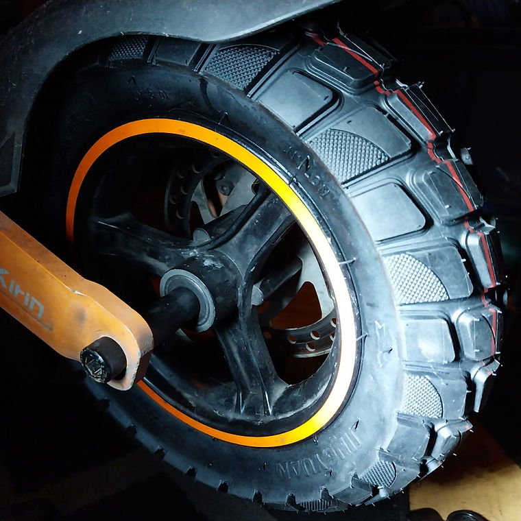 Scooter fresh tyre pic.jpeg