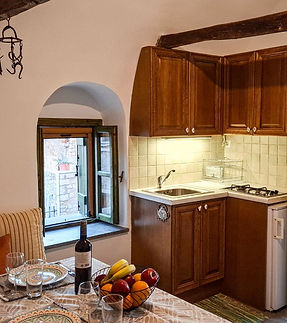 stylish-airbnb-living-room-in-chios (8).jpg