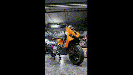 Italjet Dragster 200  Indoor Shoot