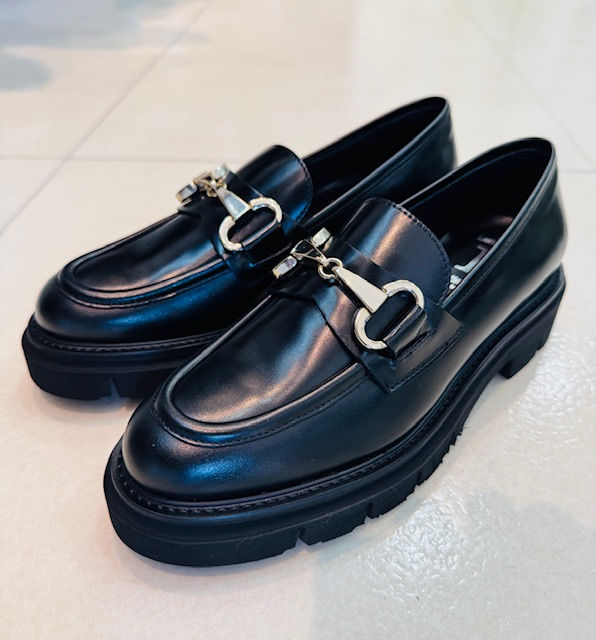 タンクソールビットローファー 