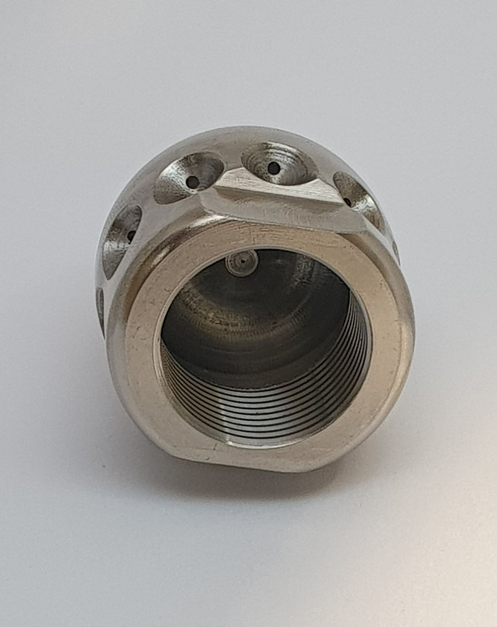 Miniaturbild: drain cleaning nozzle for un blocking drains. 3/4 inch bsp sewer jetting nozzle to suit 3/4 inch Bsp with 10 rear jets