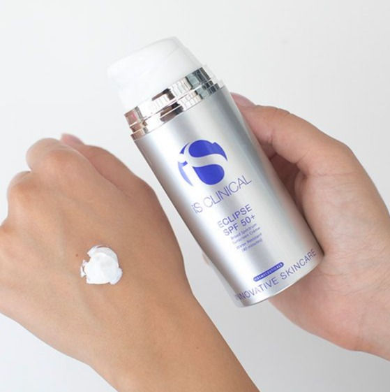 Thumbnail: iS Clinical Eclipse SPF 50+