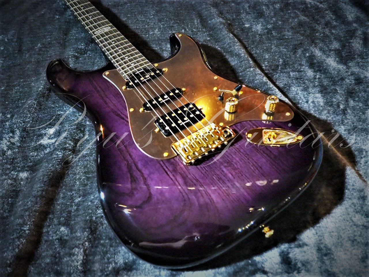 Blade RH4 Misty Violet