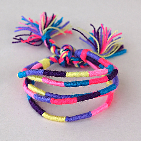 pulsera gusanitos