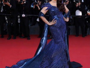 Aishwarya Rai Bachchan Stuns in Royal Blue Glamour at Cannes 2026