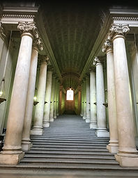 Un_long_chemin_vers_la_lumière.JPG