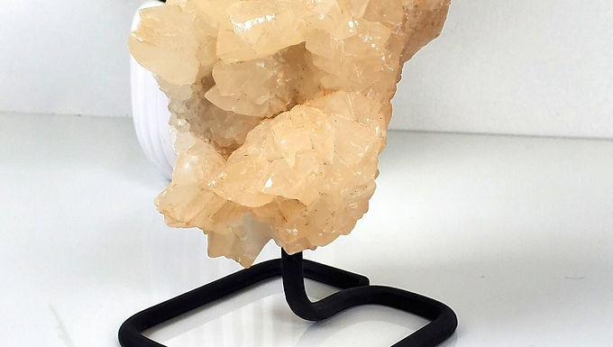 QUARTZ CRYSTAL CLUSTER, Natural Crystal Decor, Quartz Cluster Display, Quartz
