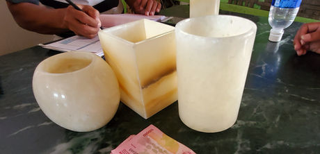 Onyx Tealight Candle Holder