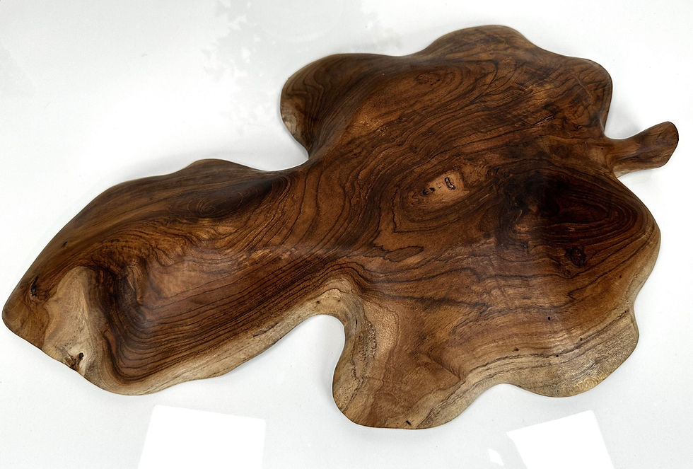 Thumbnail: WOODEN LEAF PLATE Set, Vintage Wood Tray, Artisan Wood Tray, Leaf Tray Decor