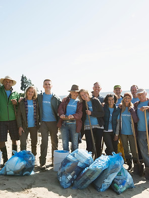 Beach Cleanup Volunteers