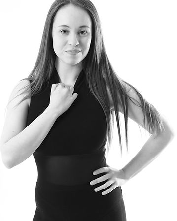 Ellie Louise Carpenter Performer