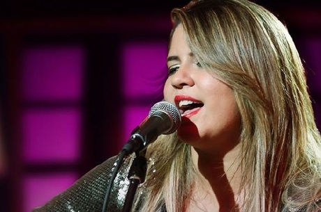 Para Marília Mendonça, culpa de traição é da amante