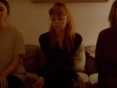his three daughters, movie review : ★ ★ ★ ★ ☆