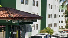 Excelente Apto Térreo, mobiliado, com 65,00 m² de 3 dormitórios R$ 399.000 Pinheirinho - Curitiba /Pr.