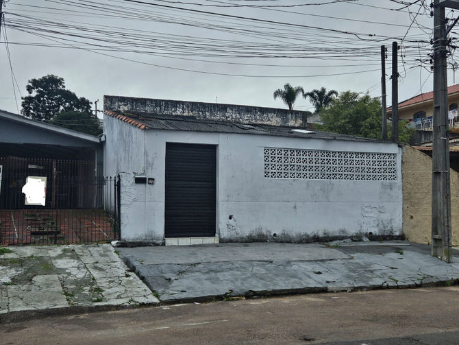 Lote de terreno med. 11 x 35 = 385 m², Pinheirinho - Curitiba, R$ 480.000,00