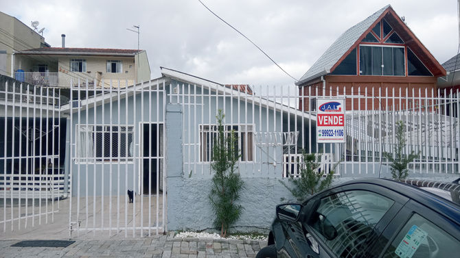 Casa de 3 dormitório sendo 1 suíte R$ 420.000, Pinheirinho - Curitiba - Paraná.