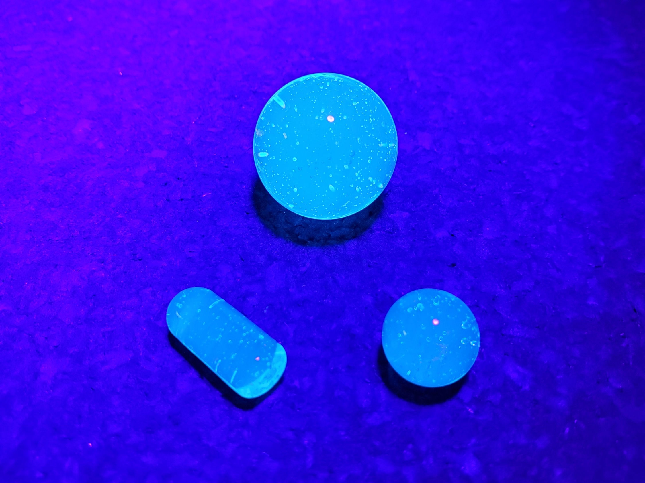 Blu - V (UV)