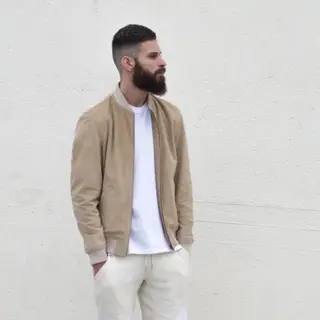 summer-outfit-for-the-nights-that-cool-down.webp
