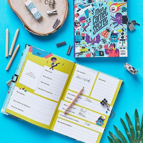 Secret diary design for Auzou kids publishers
