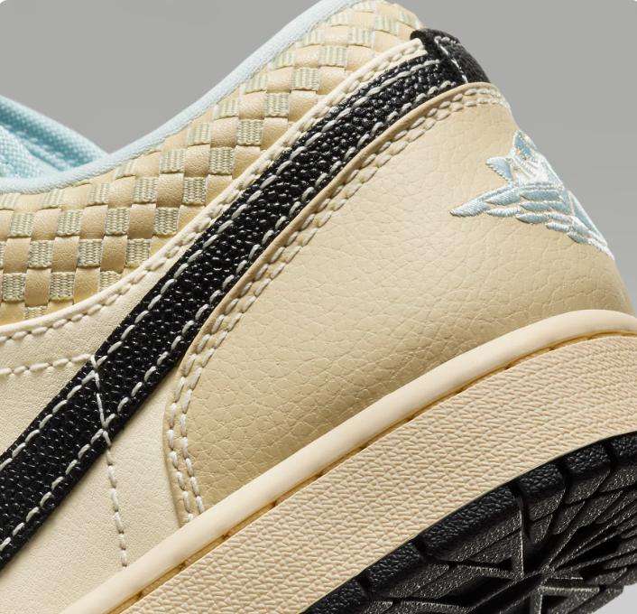 Thumbnail: Air Jordan 1 Low SE