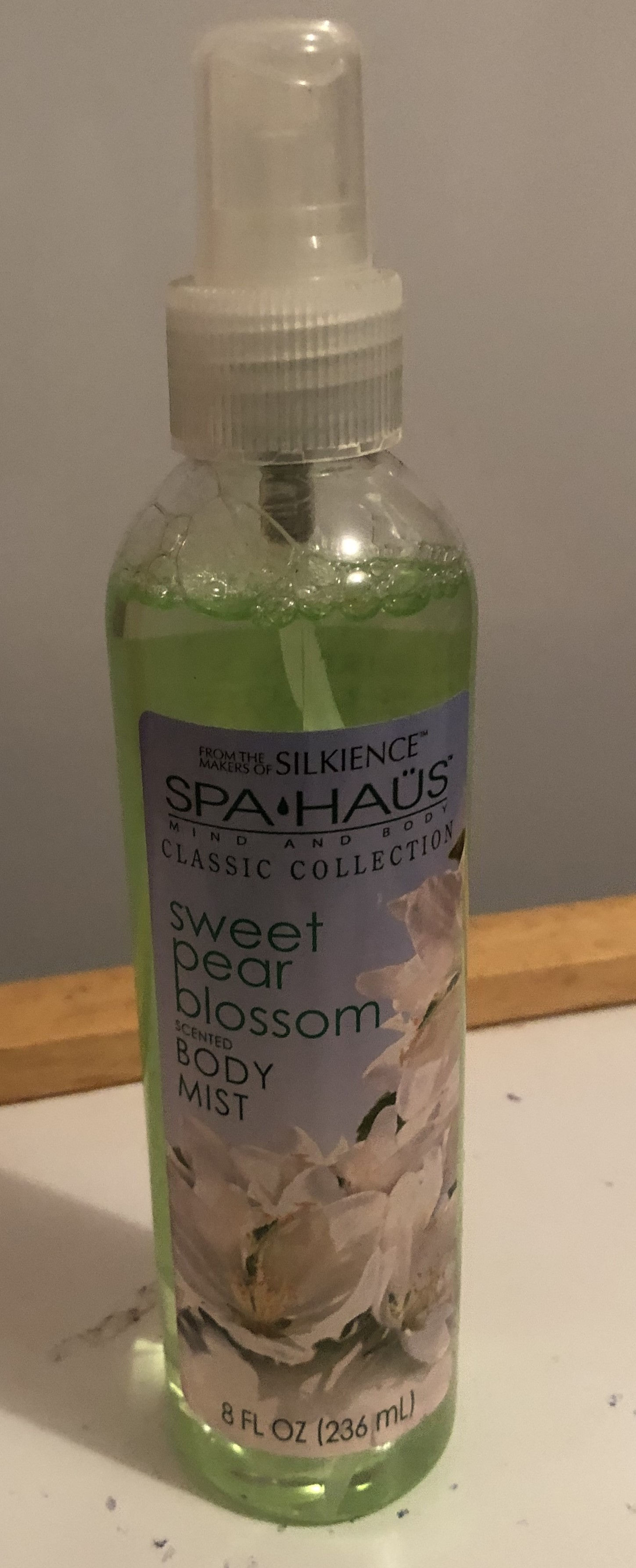 Sweet pear blossom body mist 8fl oz