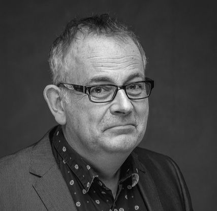 An Afternoon at the Piano: Live Music for Anteros