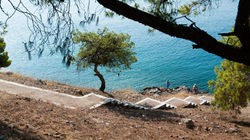 Ορμίσκος - Μπανιέρα για κολύμπι στο Μπίστι