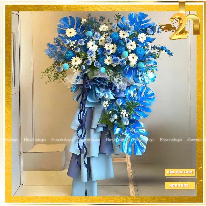 Hoa khai trương là món quà chúc phúc cho công việc thuận lợi. Cùng Flowerstogo.vn khám phá 5 mẫu kệ hoa khai trương sang trọng, ý nghĩa.