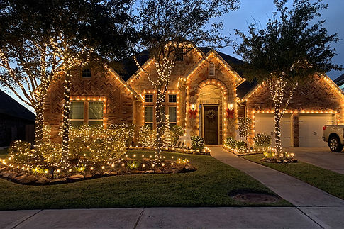 PR Holiday Lights NTX House 9.jpg