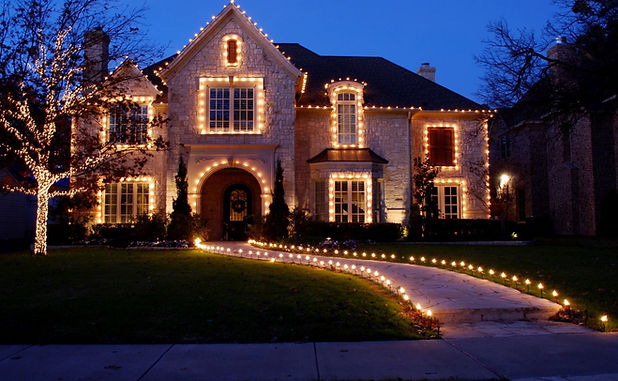 PR Holiday Lights NTX House 8.jpg