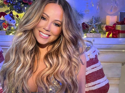 POLÊMICA: internautas dizem que Mariah Carey não canta como antes e fãs se revoltam