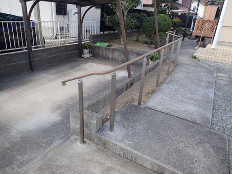 通行形状に合わせて取付