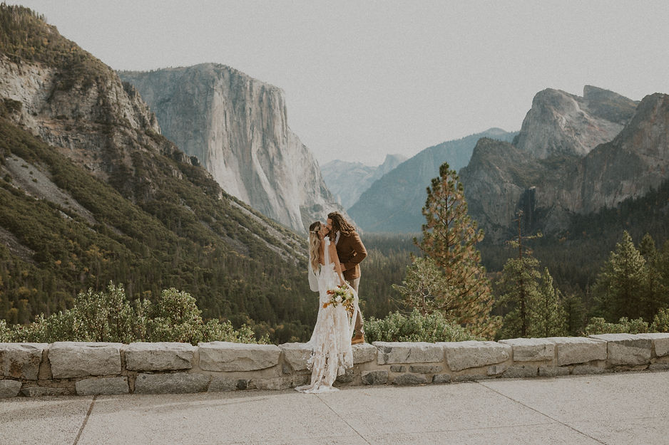 Candace + Riley Yosemite Elopement Chelsea LaBenne Photography-6.jpg