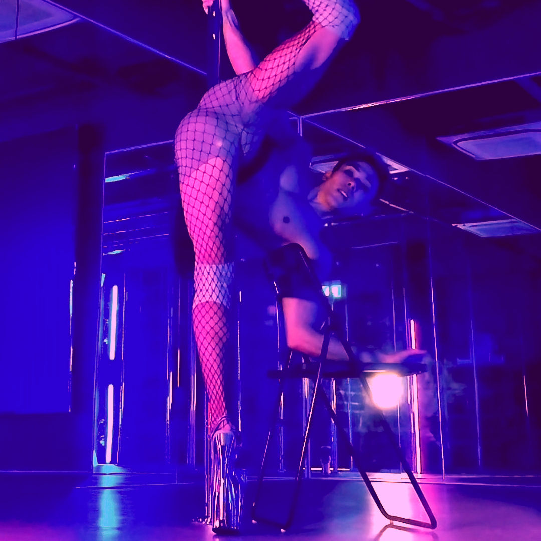 HEELS + CHAIR FLOW OPEN (29 JUL)