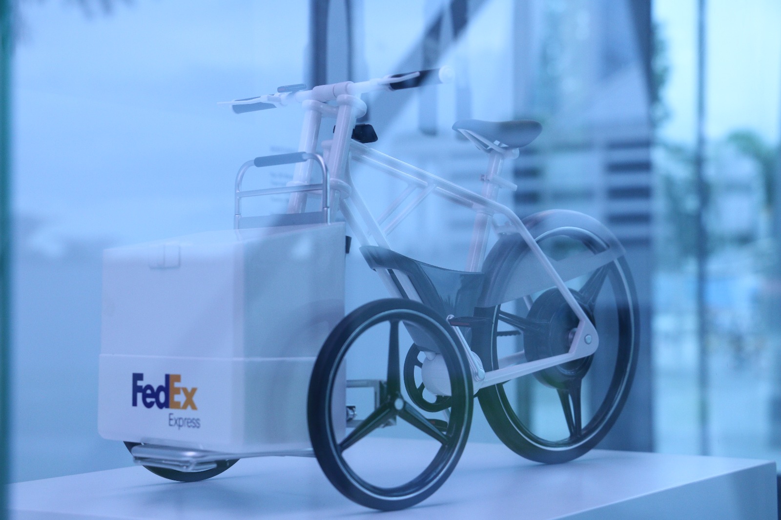 c4d075bf-1fd2-4b4b-b4f0-ba0d05ddca93