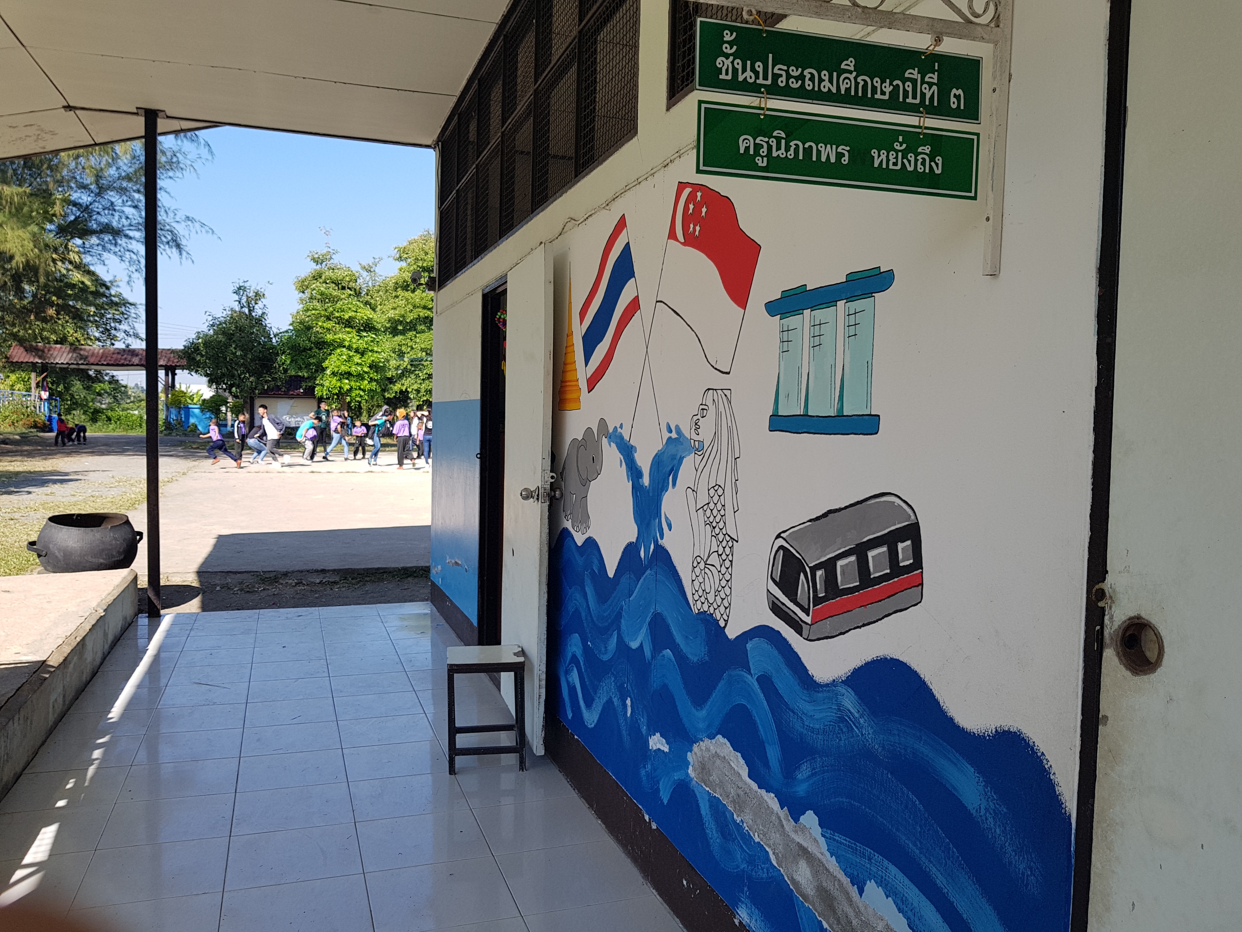 thailand wall painting.jpg