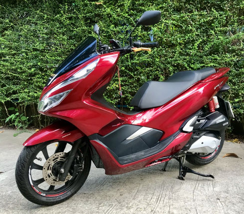 Аренда красного скутера Honda PCX 2019-2020гг. в Drive Your Travel на острове Пхукет