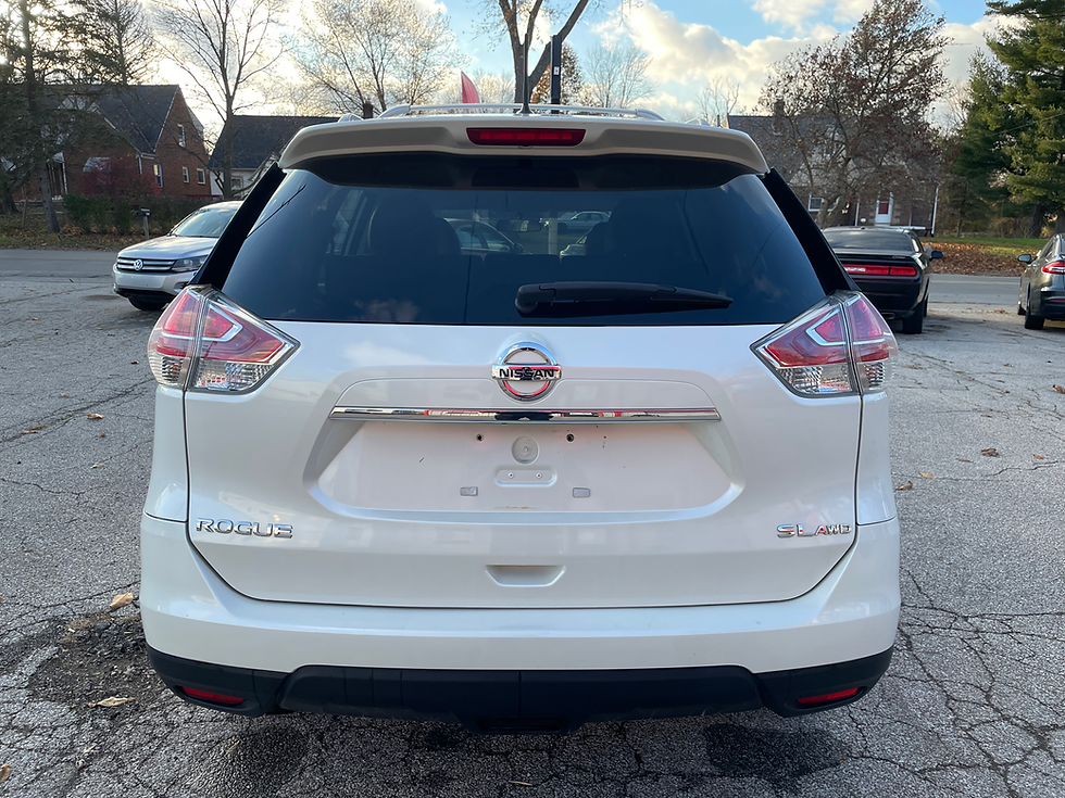 Thumbnail: 2015 Nissan Rogue · SL Sport Utility 4D