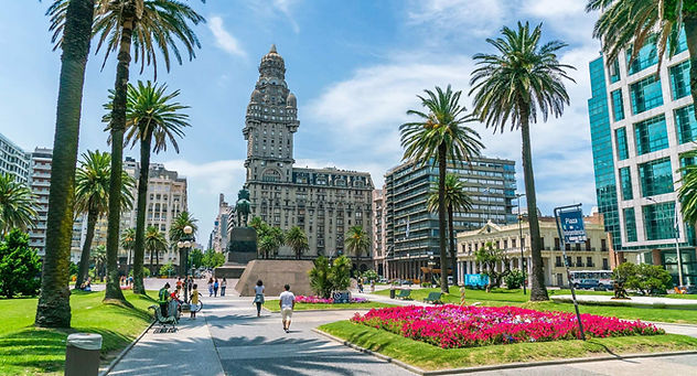 independance-square-montevideo-uruguay-shutterstock_1434830483-web-scaled.jpg