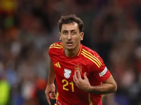 Oyarzabal garante título da Espanha na Euro; conheça o jogador