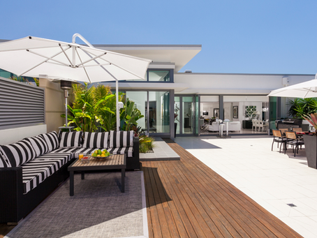 8 Tips to Transform Your Patio into a Stylish Summer Sanctuary