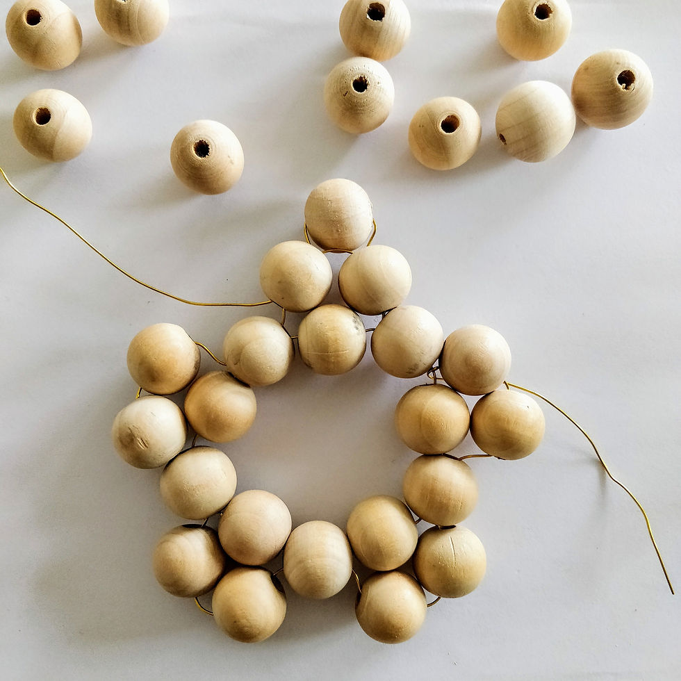 DIY étoile de Noël en perles de bois