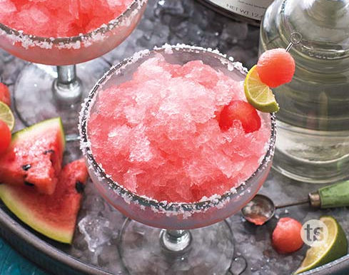 Celebrating Summer: Cocktails & Mocktails