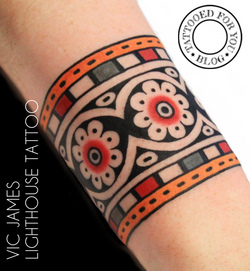 VIC JAMES - LIGHTHOUSE TATTOO 