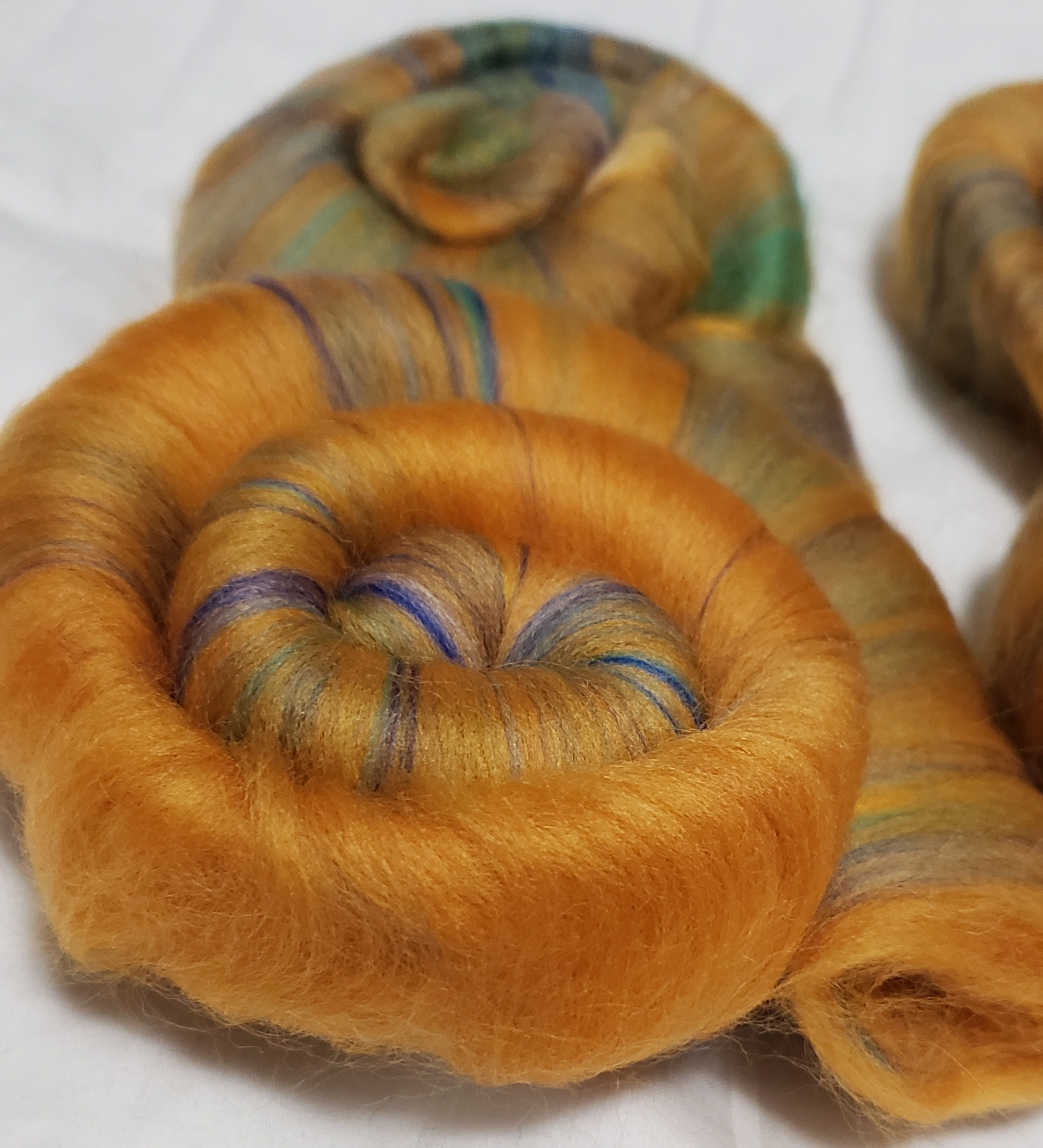 Butterscotch Treet ~  Rolags