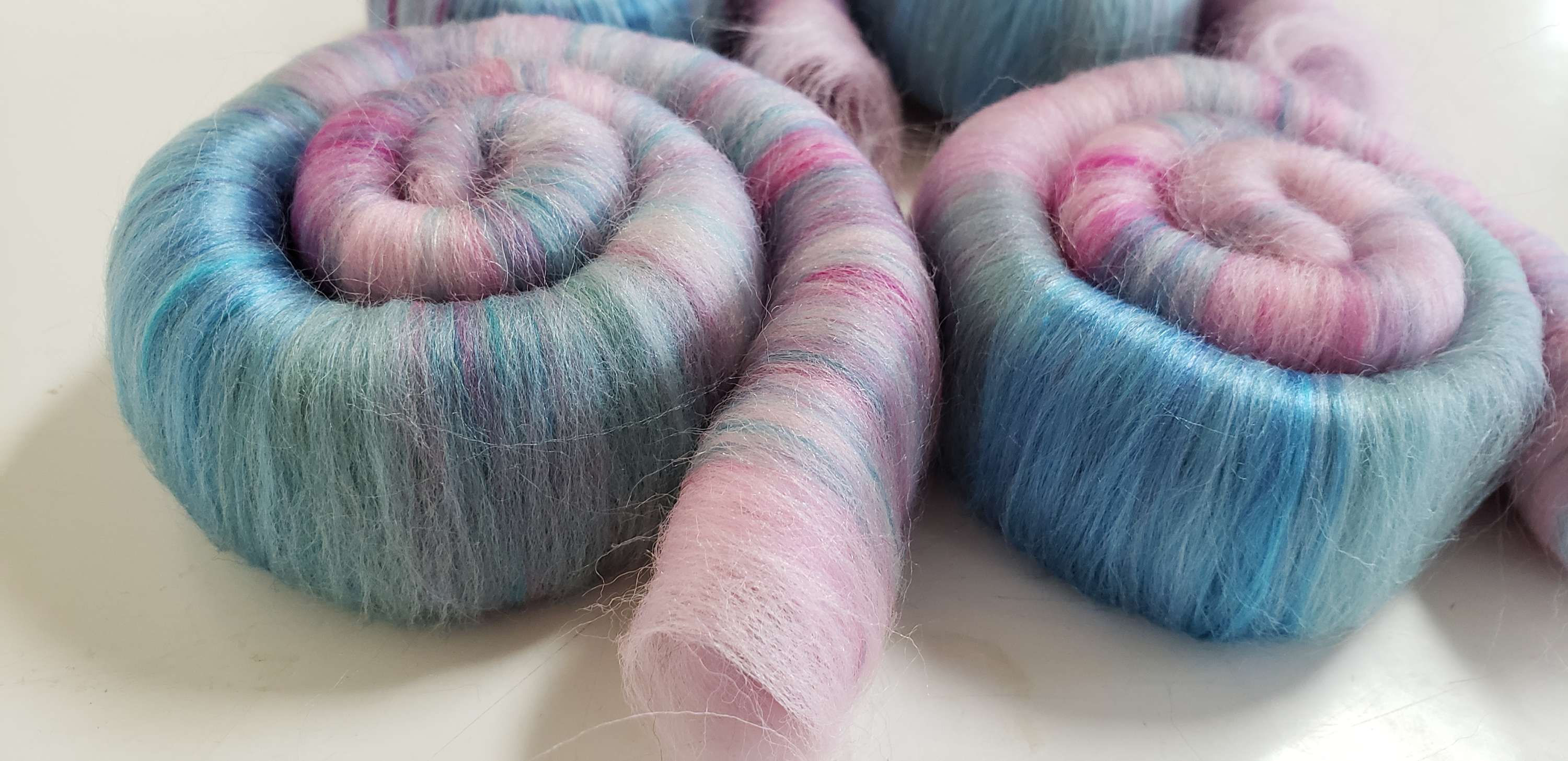 Cotton Candy ~ Rolags