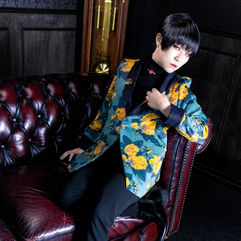 photo by Shiba Benkei