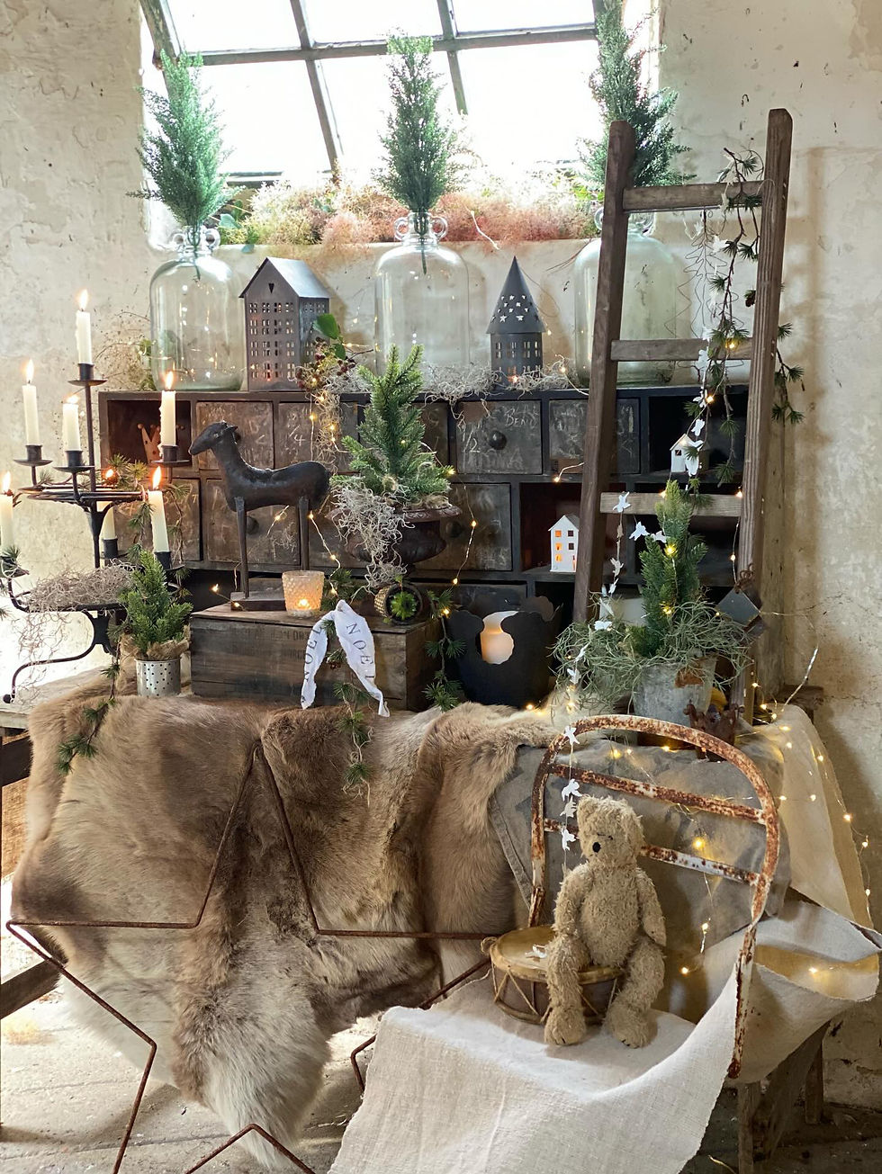 Christmas at Myrtles Courtyard